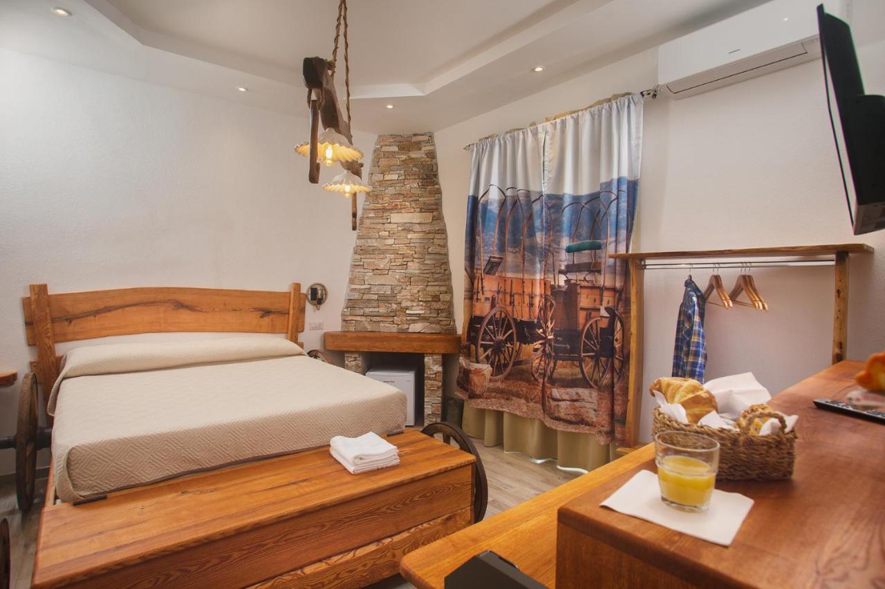 Vincent House Hotel Santa Teresa Gallura Kültér fotó